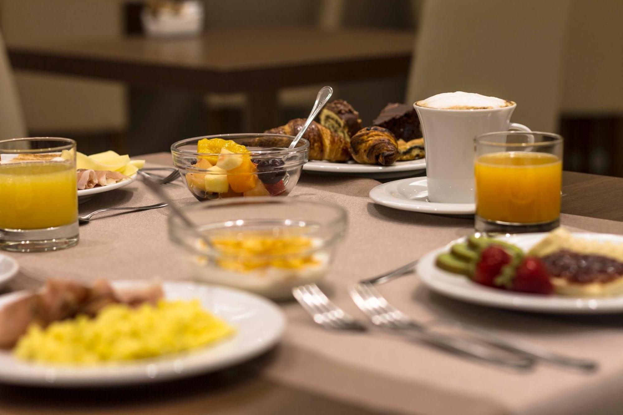 Hotel Relais Agli Olivi Lazise Bagian luar foto
