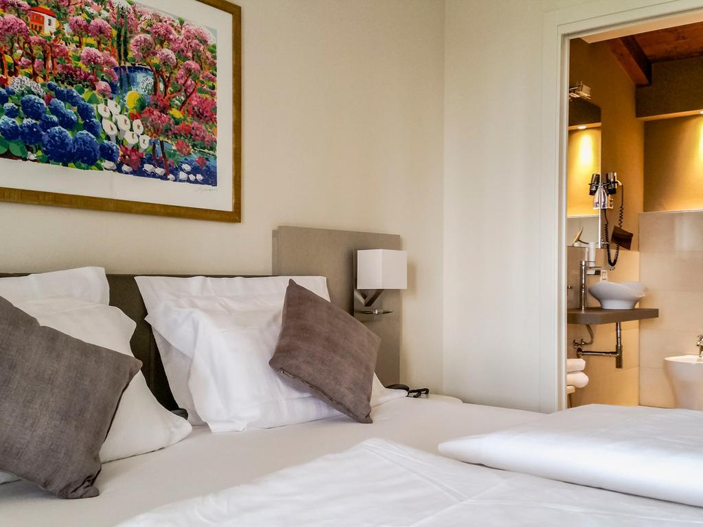 Hotel Relais Agli Olivi Lazise Bagian luar foto