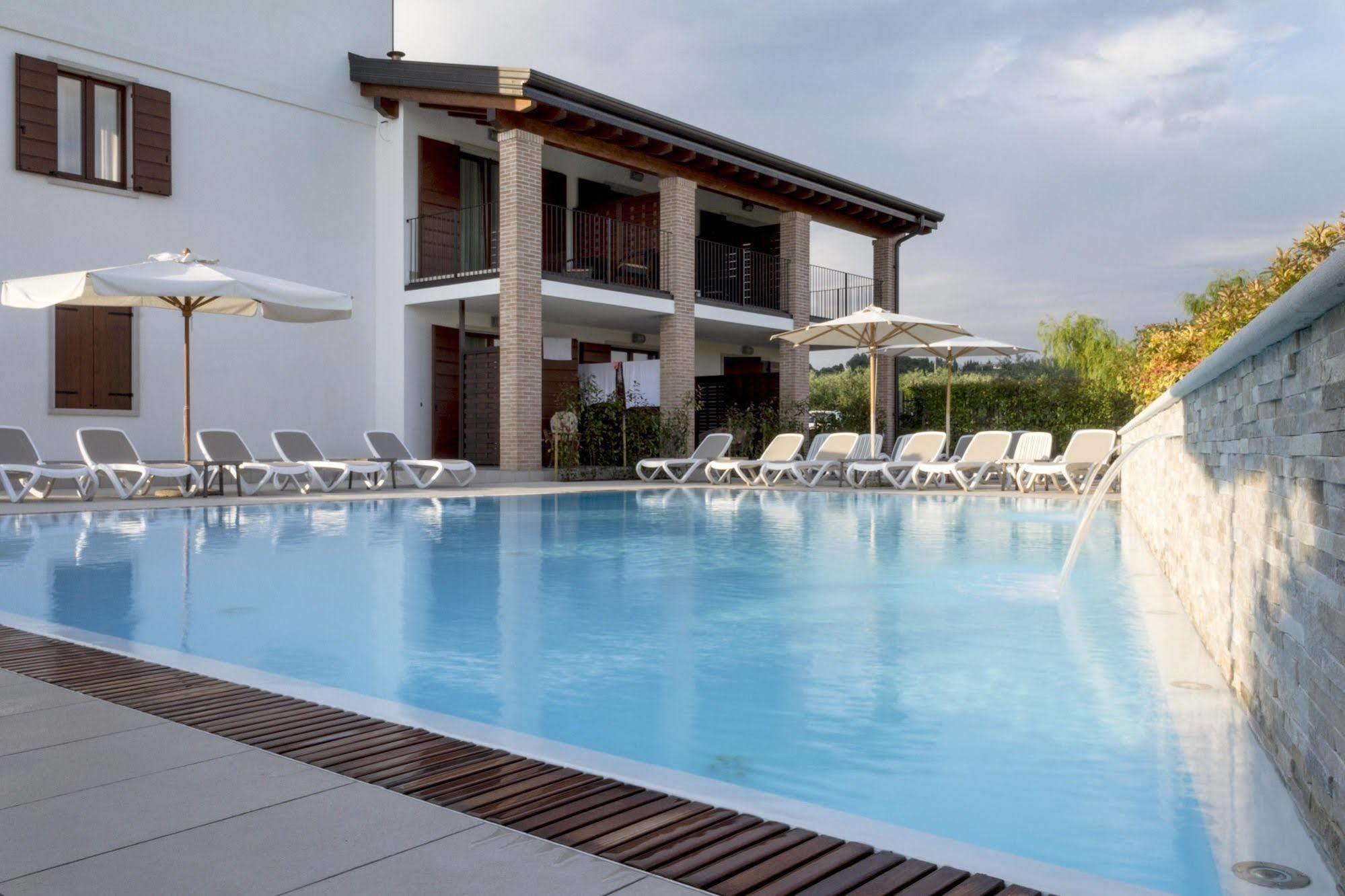 Hotel Relais Agli Olivi Lazise Bagian luar foto