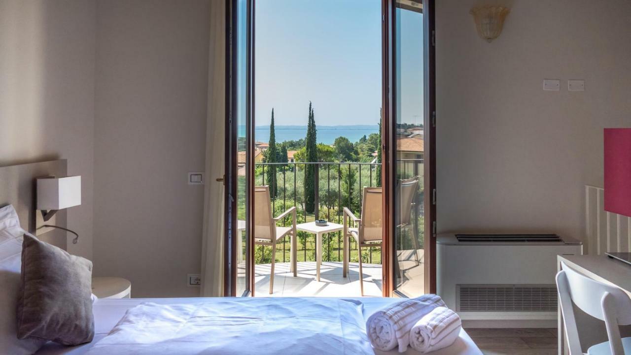 Hotel Relais Agli Olivi Lazise Bagian luar foto